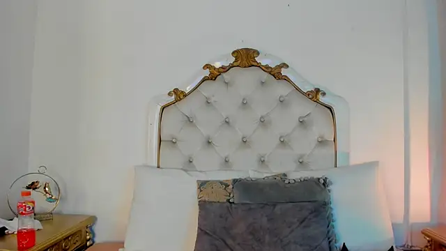 Snapshot of scarlett_smith_3 chatting on 11, 4, 2026 scarlett smith 3 online show from 11, 4, 2026