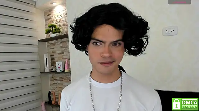 Snapshot of alezander8 chatting on 11, 11, 2025 alezander8 online show from 11, 11, 2025