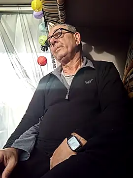 andy-1961 online show from 13, 11, 2025