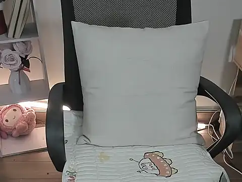 Lee-Young66 online show from 3, 3, 2026