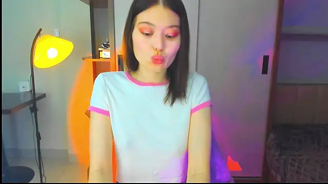 HopeLovely online show from 4, 3, 2026