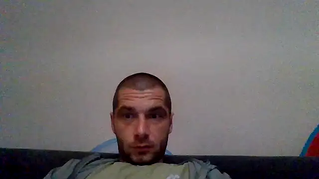 Snapshot of Kinkycouple142 chatting on 8, 4, 2026 Kinkycouple142 online show from 8, 4, 2026