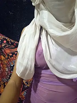 Snapshot of Sachi_girl001 chatting on 14, 11, 2025 Sachi girl001 online show from 14, 11, 2025