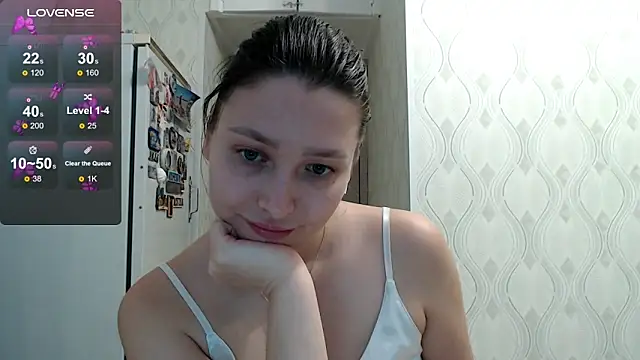 Snapshot of your__gena chatting on 6, 4, 2026 your gena online show from 6, 4, 2026