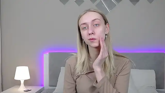 Snapshot of RachaelCute chatting on 5, 3, 2026 RachaelCute online show from 5, 3, 2026