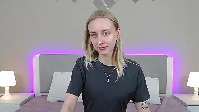 Snapshot of RachaelCute chatting on 20, 3, 2026 RachaelCute online show from 20, 3, 2026