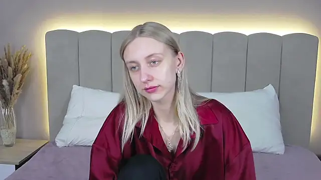 Snapshot of RachaelCute chatting on 4, 4, 2026 RachaelCute online show from 4, 4, 2026