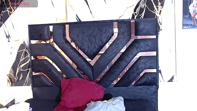 tael novacs online show from 10, 1, 2026