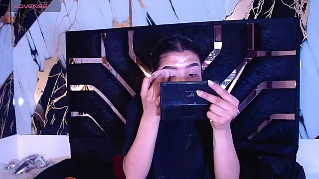 tael novacs online show from 11, 1, 2026