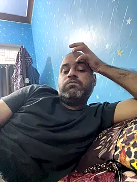 arjunforyou4 online show from 25, 11, 2025