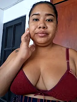Snapshot of Sarahy- chatting on 18, 5, 2026 Sarahy- online show from 18, 5, 2026