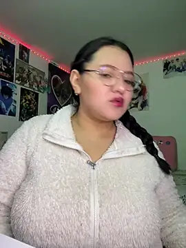 Snapshot of Just_danna chatting on 23, 7, 2026 Just danna online show from 23, 7, 2026
