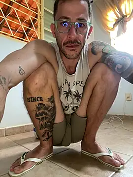 Lucasjandre online show from 6, 4, 2026