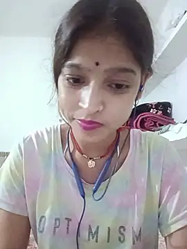 Snapshot of Mohnicute chatting on 18, 5, 2026 Mohnicute online show from 18, 5, 2026