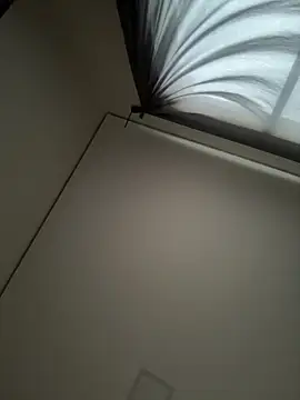 ysabellw online show from 7, 2, 2026