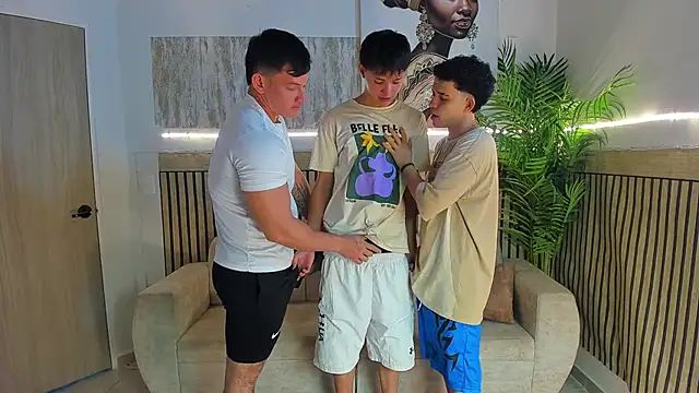 Justingsex1 online show from 17, 12, 2025