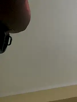 Snapshot of Taurina0105 chatting on 22, 11, 2025 Taurina0105 online show from 22, 11, 2025