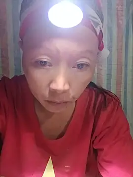 girl-hot2x online show from 19, 6, 2026
