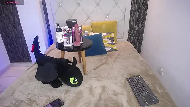 Samu FoXXX online show from 24, 11, 2025