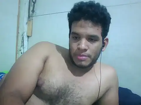 Snapshot of josecamsex27 chatting on 14, 11, 2025 josecamsex27 online show from 14, 11, 2025