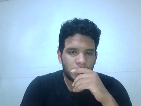 Snapshot of josecamsex27 chatting on 18, 11, 2025 josecamsex27 online show from 18, 11, 2025