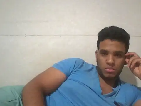 Snapshot of josecamsex27 chatting on 19, 12, 2025 josecamsex27 online show from 19, 12, 2025