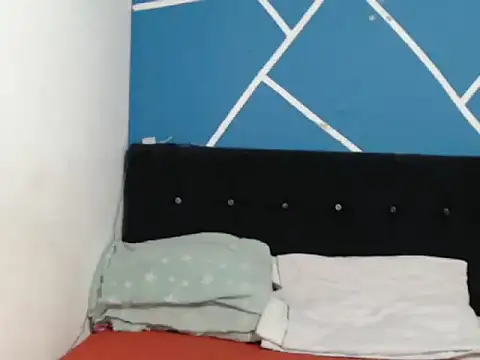 Snapshot of damiansexyboy69 chatting on 15, 11, 2025 damiansexyboy69 online show from 15, 11, 2025