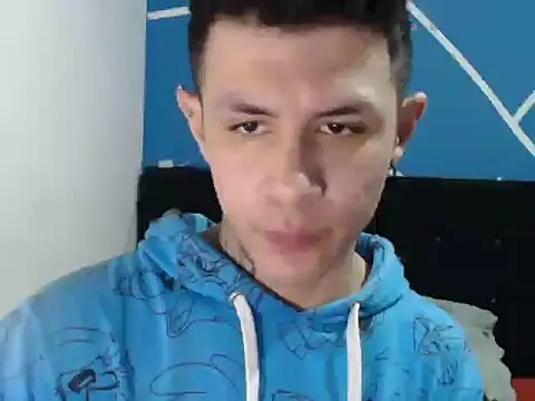 Snapshot of damiansexyboy69 chatting on 17, 11, 2025 damiansexyboy69 online show from 17, 11, 2025