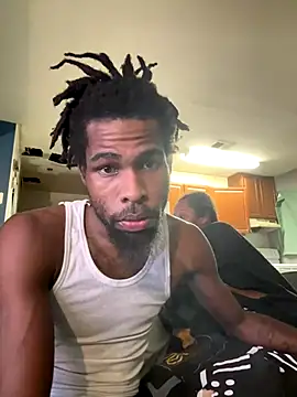 Snapshot of wearefreaks08 chatting on 23, 11, 2025 wearefreaks08 online show from 23, 11, 2025