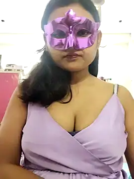 Snapshot of Hot-ruma chatting on 14, 11, 2025 Hot-ruma online show from 14, 11, 2025