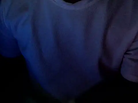 Snapshot of fuckable_Thanya chatting on 6, 4, 2026 fuckable Thanya online show from 6, 4, 2026