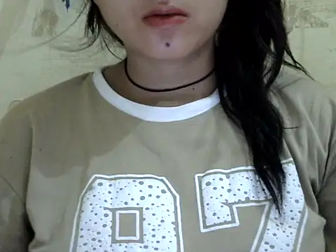 Snapshot of Anika_Singh chatting on 27, 4, 2026 Anika Singh online show from 27, 4, 2026