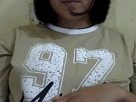 Snapshot of Anika_Singh chatting on 12, 5, 2026 Anika Singh online show from 12, 5, 2026