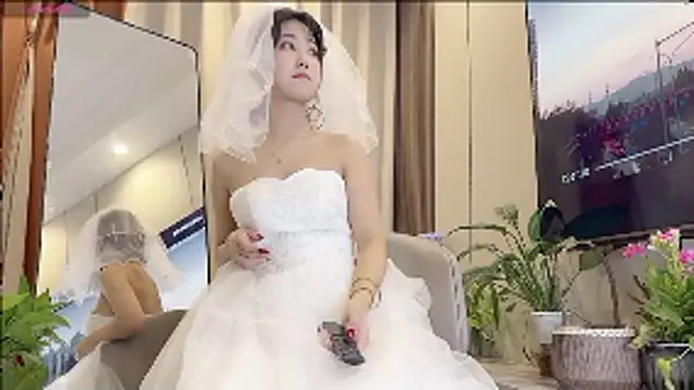 GG-BONG1 online show from 11, 1, 2026