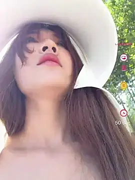 Snapshot of GG-BONG1 chatting on 2, 7, 2026 GG-BONG1 online show from 2, 7, 2026