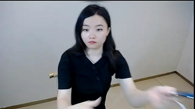 Snapshot of Shaurk chatting on 13, 4, 2026 Shaurk online show from 13, 4, 2026