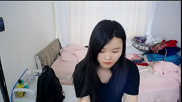 Snapshot of Shaurk chatting on 4, 5, 2026 Shaurk online show from 4, 5, 2026