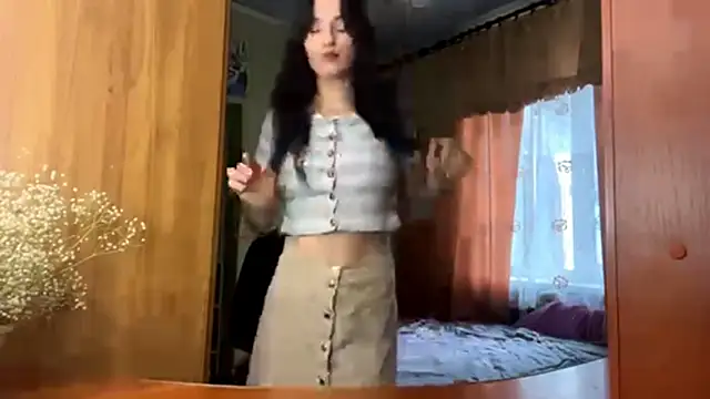 Snapshot of AliciaCapehart chatting on 25, 11, 2025 AliciaCapehart online show from 25, 11, 2025