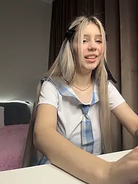 Snapshot of Olivia1Taylor1 chatting on 18, 11, 2025 Olivia1Taylor1 online show from 18, 11, 2025