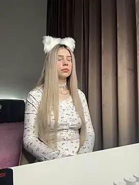 Snapshot of Olivia1Taylor1 chatting on 24, 11, 2025 Olivia1Taylor1 online show from 24, 11, 2025