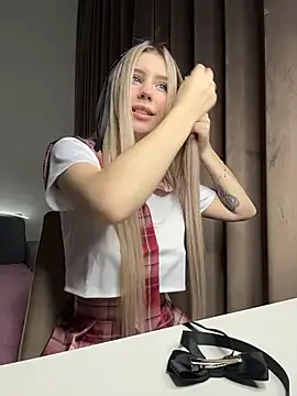 Snapshot of Olivia1Taylor1 chatting on 27, 11, 2025 Olivia1Taylor1 online show from 27, 11, 2025