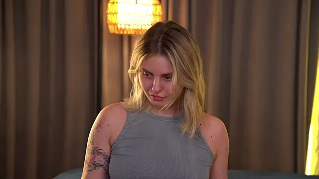 LilithEve  online show from 11, 11, 2025