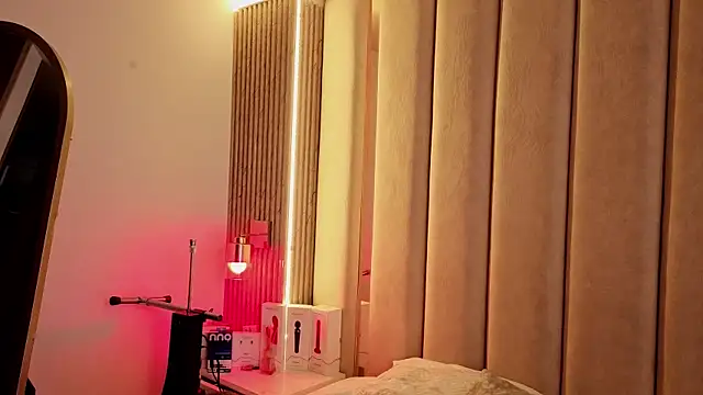 Iamnyxy online show from 2, 4, 2026