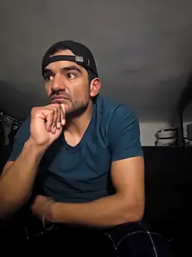 piggylatino online show from 10, 2, 2026