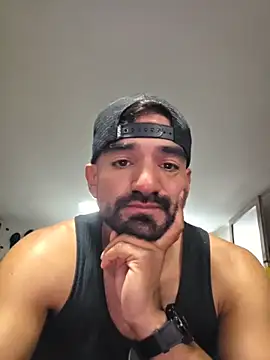 Snapshot of piggylatino chatting on 30, 3, 2026 piggylatino online show from 30, 3, 2026