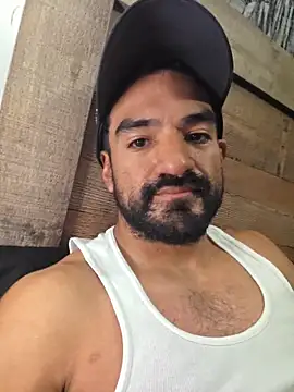 Snapshot of piggylatino chatting on 15, 4, 2026 piggylatino online show from 15, 4, 2026