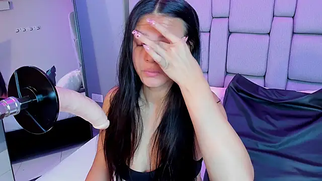 Snapshot of Sara_rhoades chatting on 27, 11, 2025 Sara rhoades online show from 27, 11, 2025