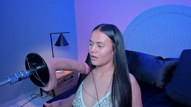 Snapshot of Sara_rhoades chatting on 12, 3, 2026 Sara rhoades online show from 12, 3, 2026