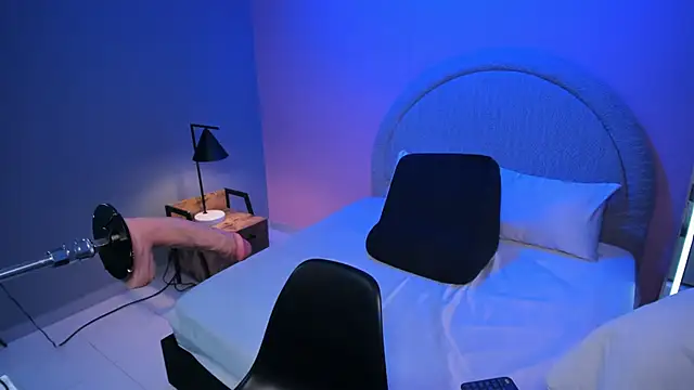 Snapshot of Sara_rhoades chatting on 10, 4, 2026 Sara rhoades online show from 10, 4, 2026