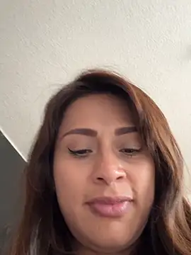 valeria absurdah online show from 15, 12, 2025